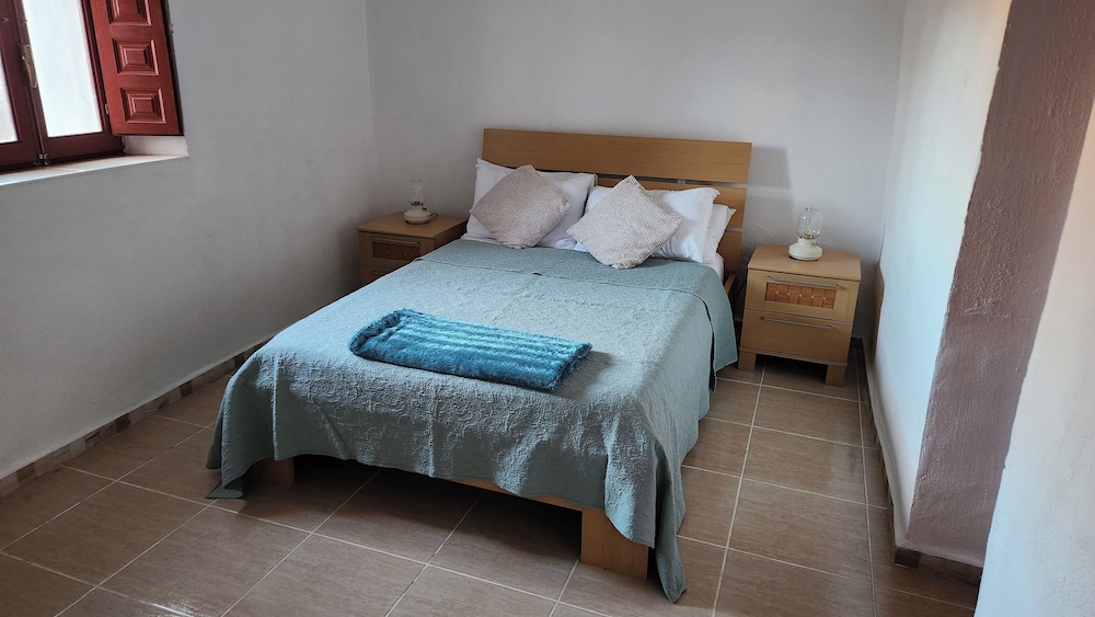 Casita-1 To 7guests-private/pool-patio-bbq-parking