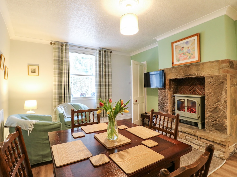 Knoll Cottage