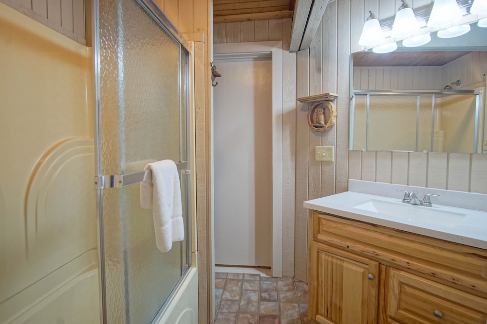 Fall Retreat Hutch 6 Slope Side 5BR on Cupp Run