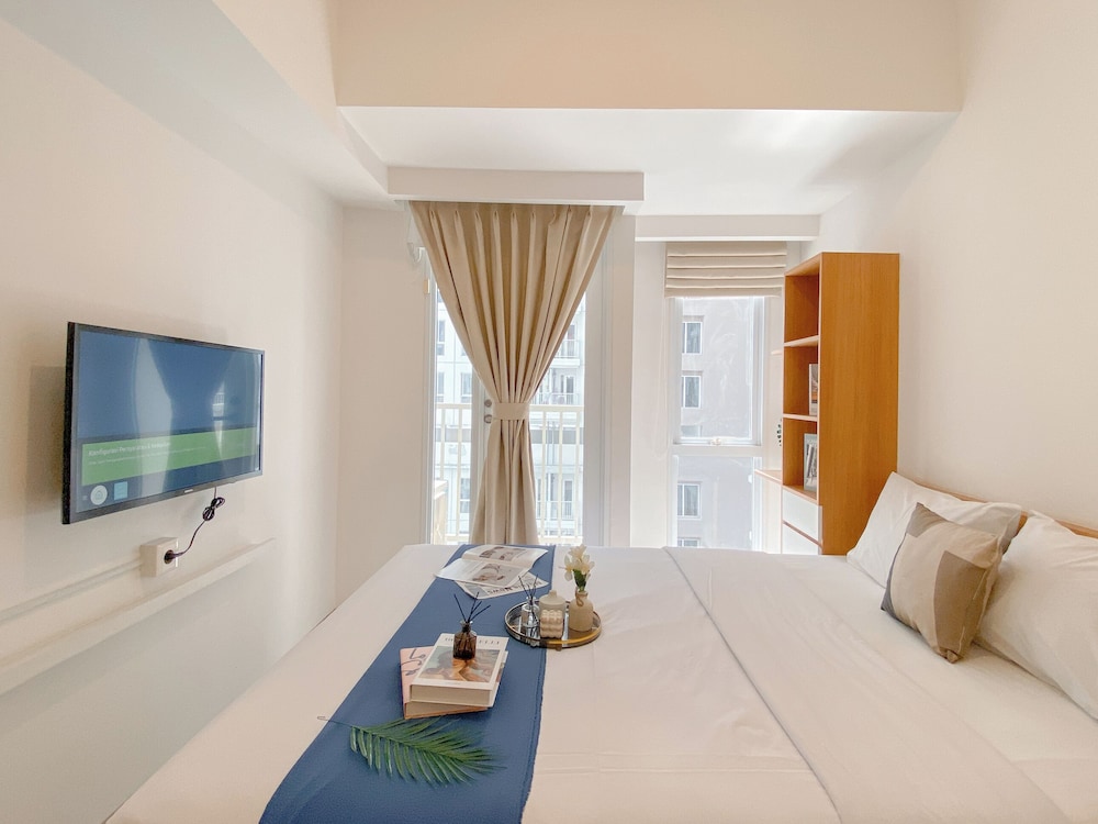 Comfort Minimalistic Studio at Tokyo Riverside PIK 2 Apartment