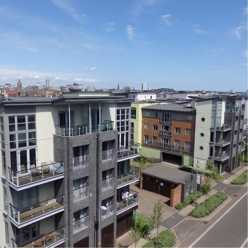 Executive Apartment With City Views