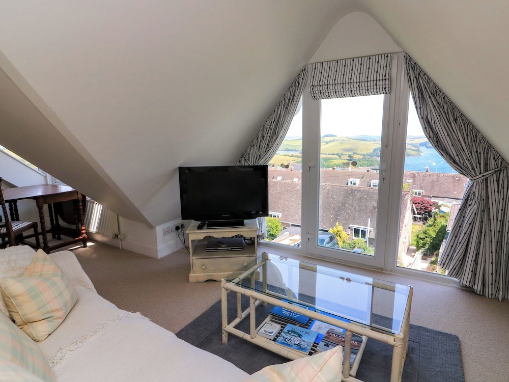Marine Cottage