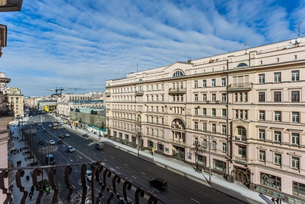 Apartment on Tverskaya 27