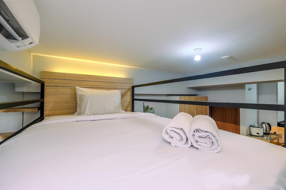 Enjoy and New Furnished Studio at Podomoro Golf View Apartment