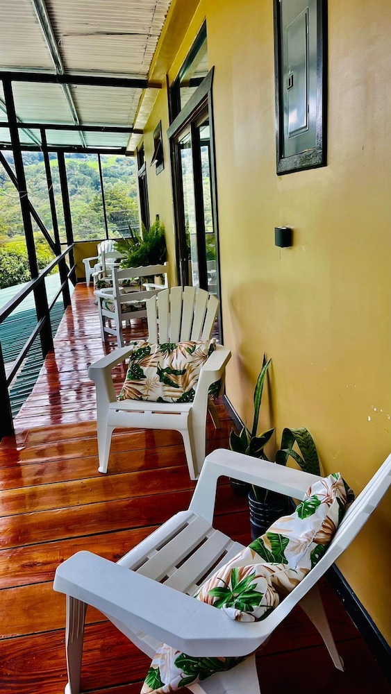 Freddys Place Bed and Breakfast