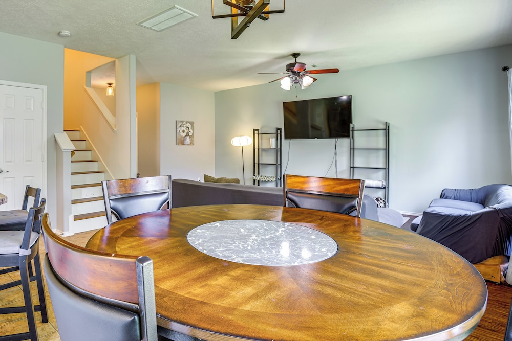 Fish & Hike: Pet-friendly Humble Home w/ Yard