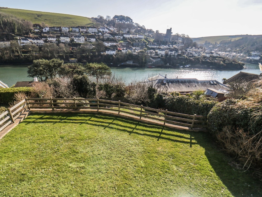 Estuary View
