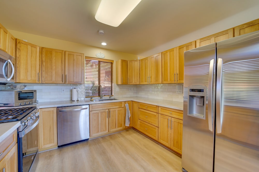 Cozy Pine Getaway w/ Fireplace  Mountain Views! - Property Image 1