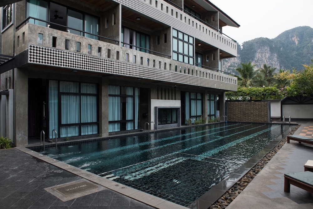 Green View Village Resort