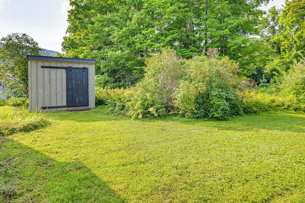 Comfortable Lincoln Home: Walk to Main Street! view 3