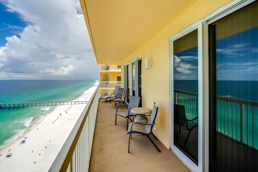 Calypso Beach Resort by Panhandle Getaways