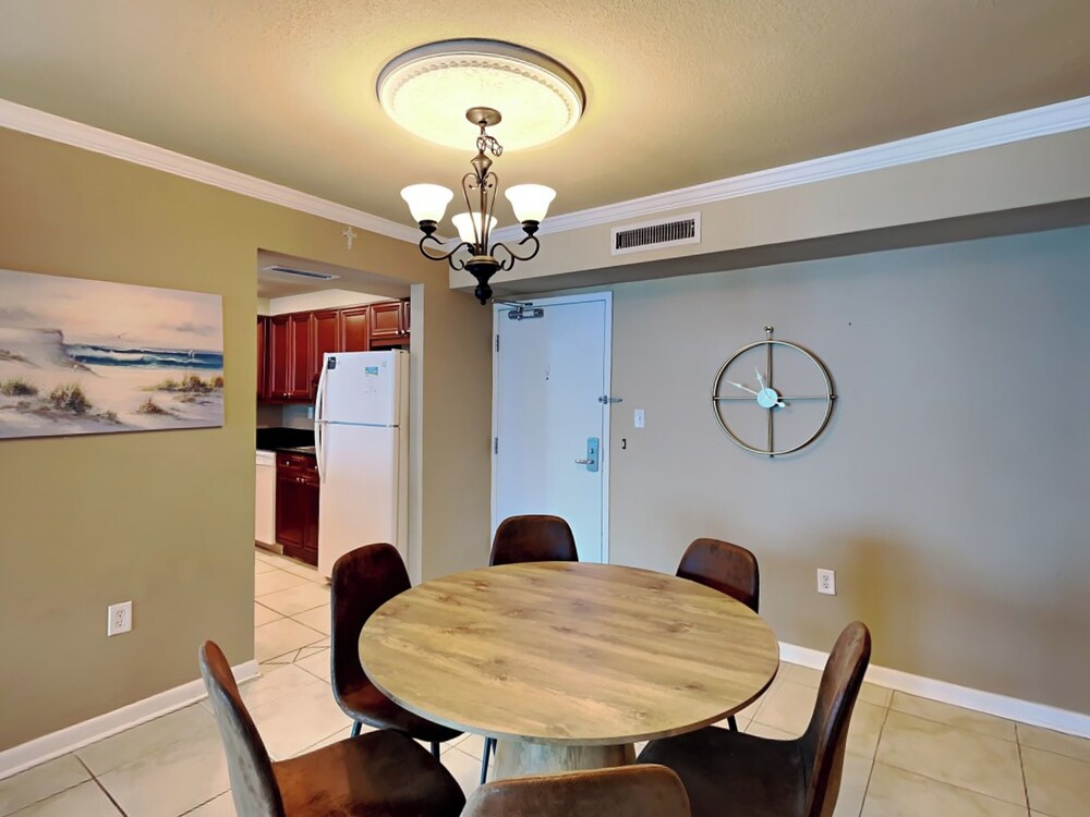 Sabine Yacht & Racquet #8D by Southern Vacation Rentals