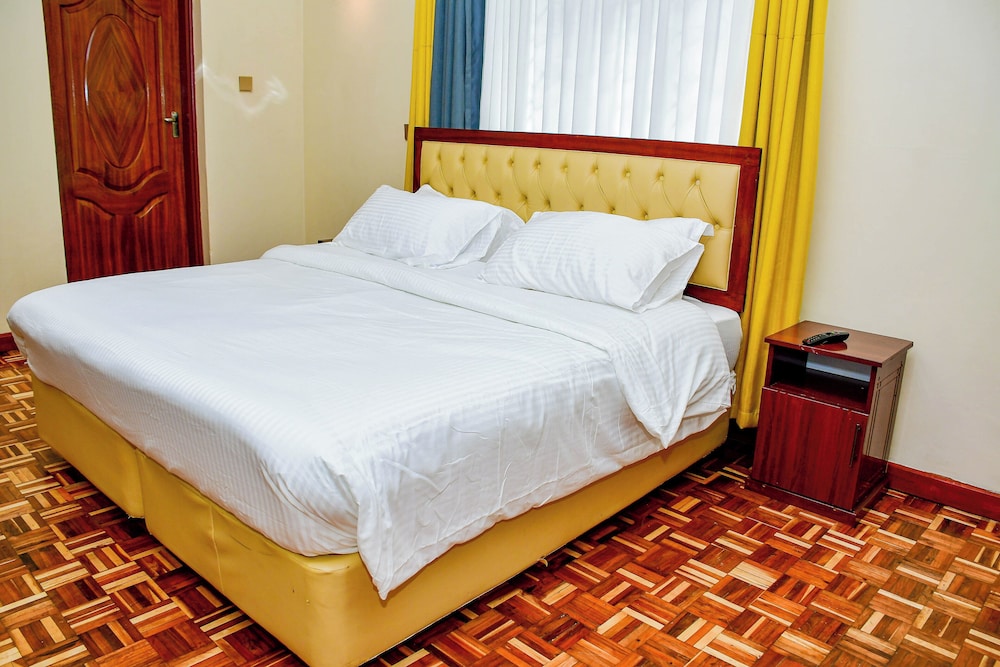 Harleys Executive Suites view 3