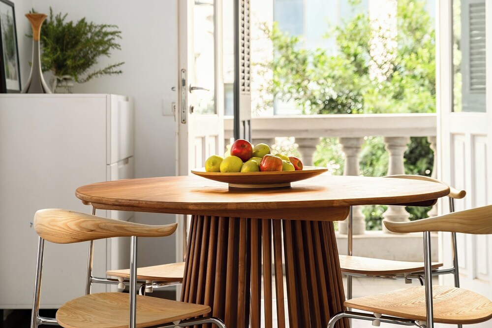 Allenby Urban Living Apartments by Sea N Rent