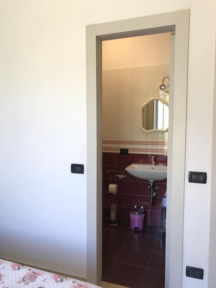 Sandra Villa Rooms photo 3