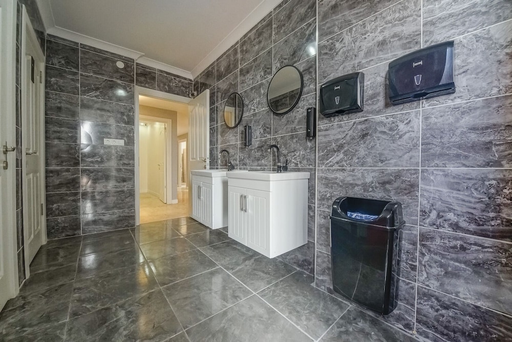 Manu Startup Evi - Image 9