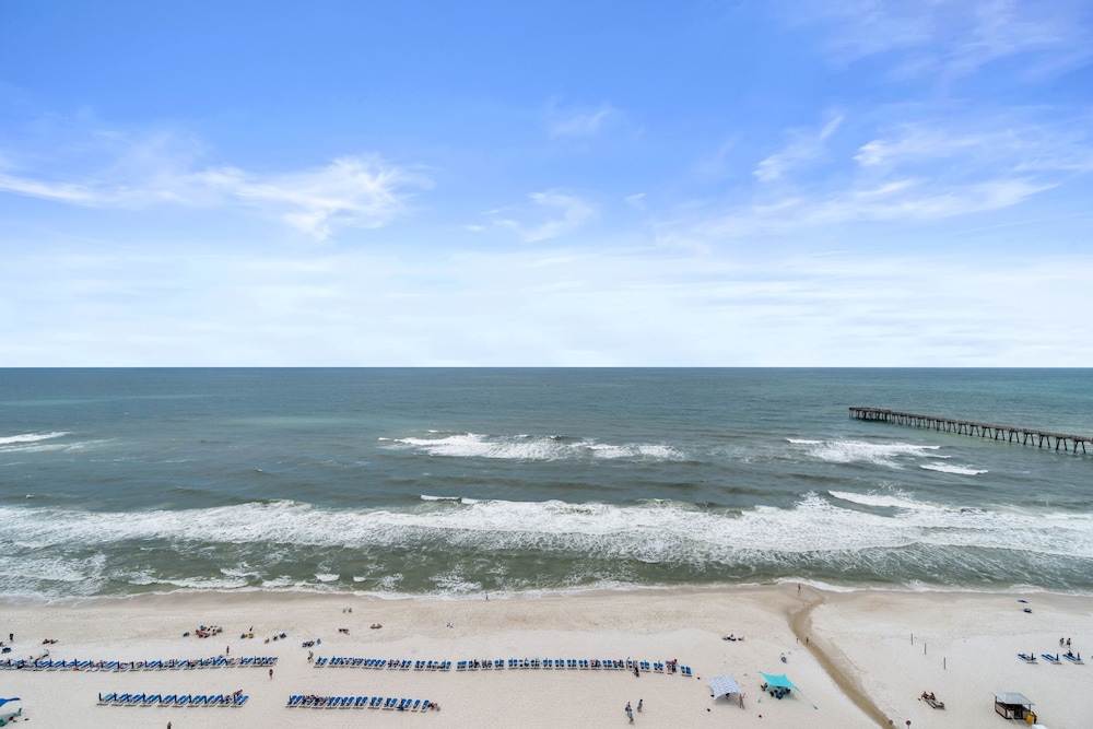 Calypso Beach Resort by Panhandle Getaways