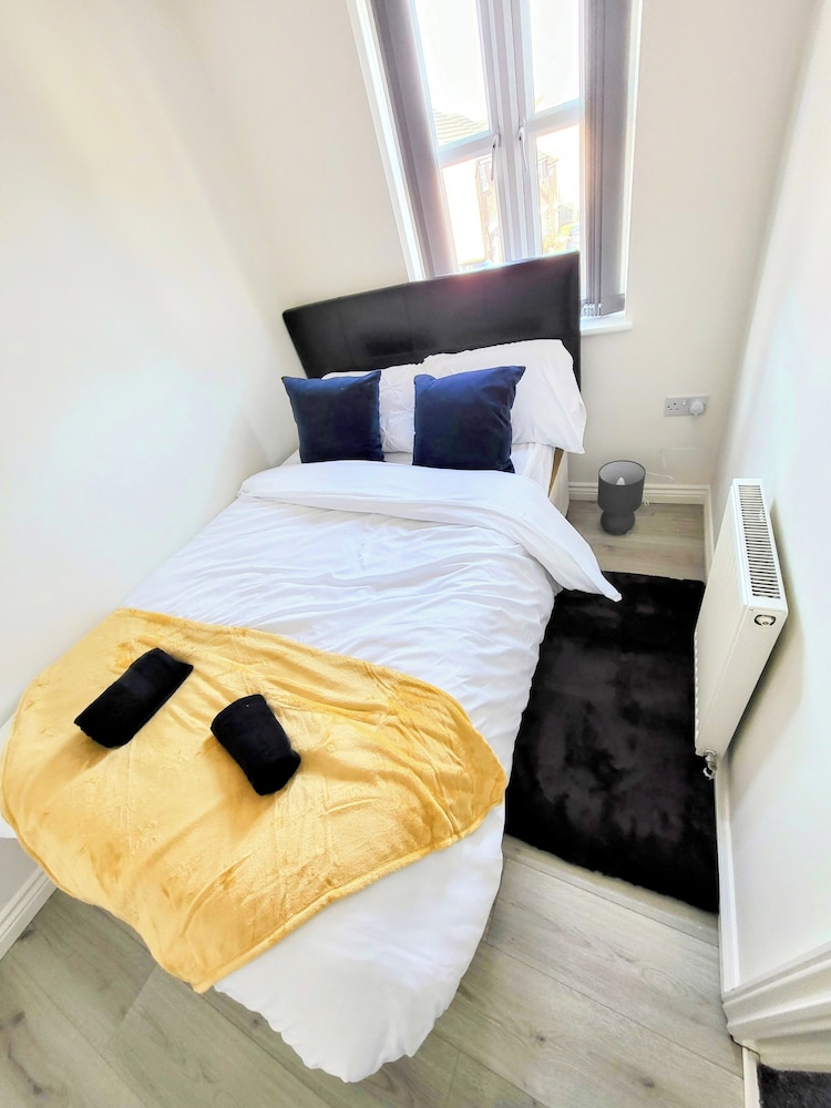 Comfortable Stay - Myrtle Cres