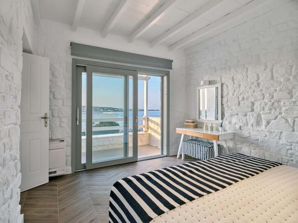 Empire Luxury Villas