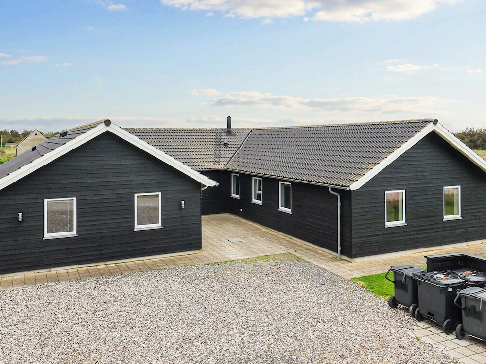 18 Person Holiday Home in Lokken view 5