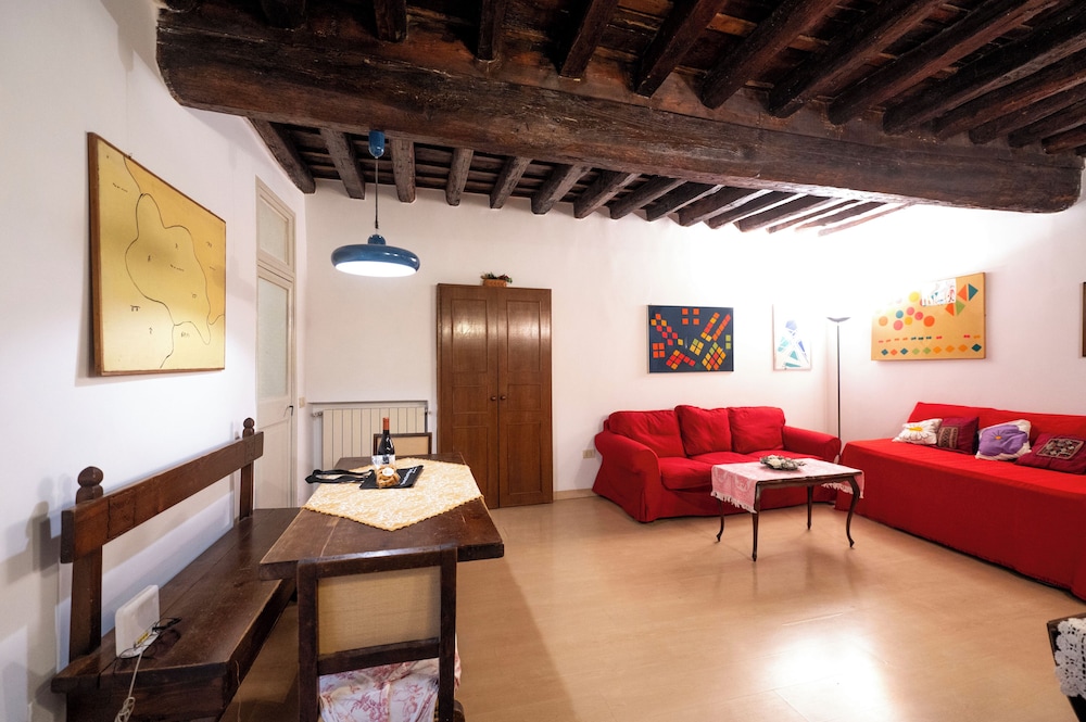Via Dei Banchi Vecchi Apartments