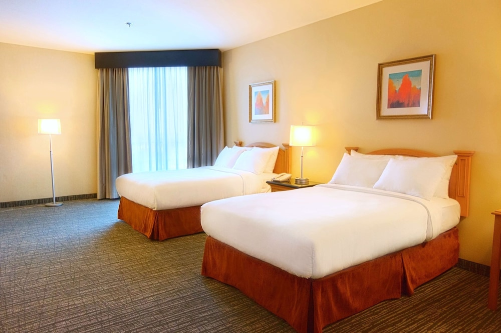 DoubleTree Suites by Hilton Hotel McAllen 2