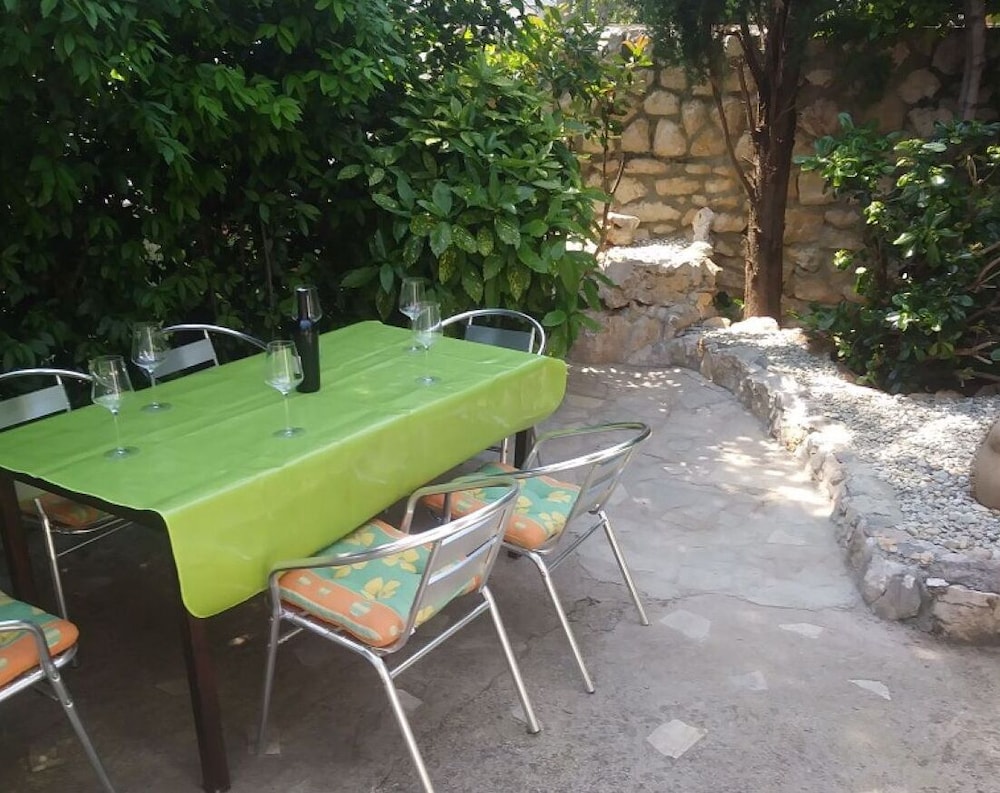 Apartman Azoa 2