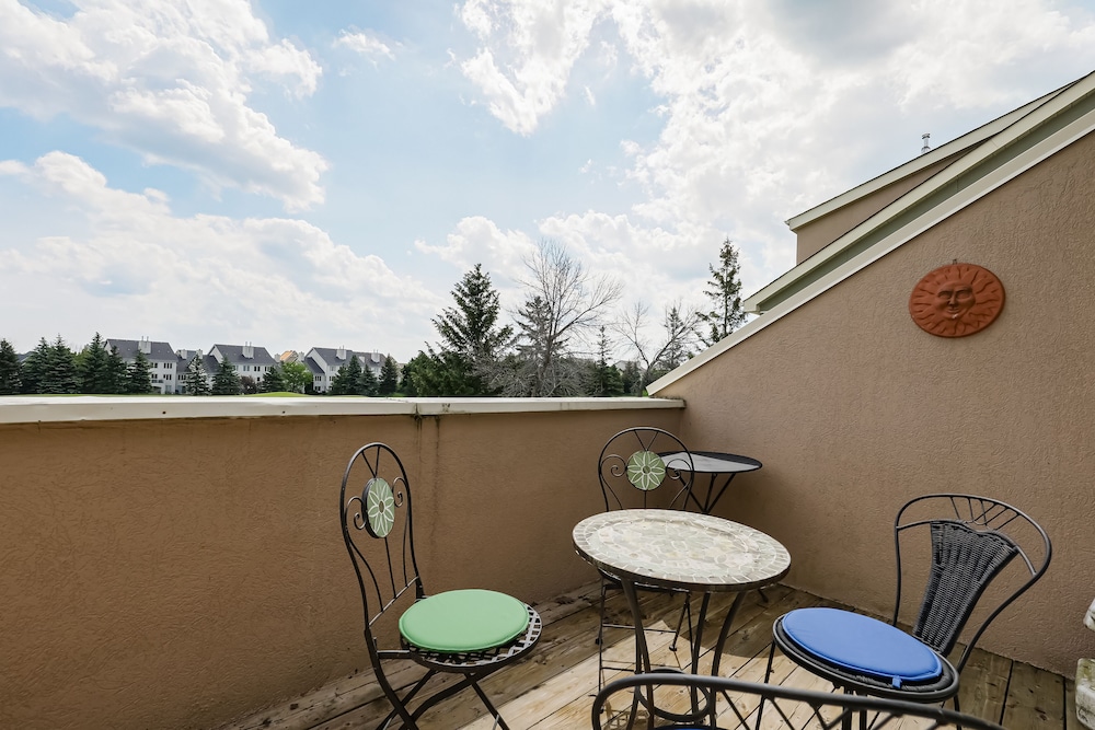 Wintergreen Condos