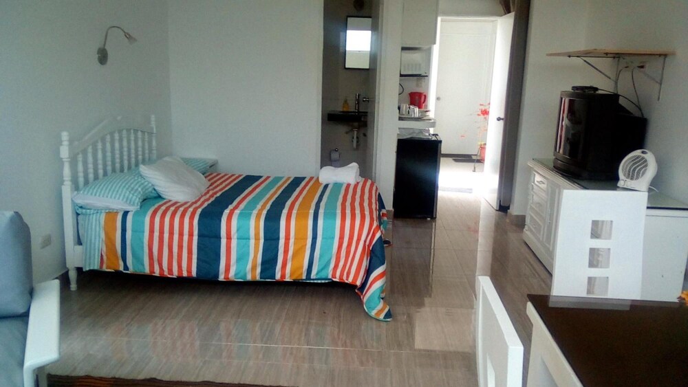 Monterrico Suites Hotel