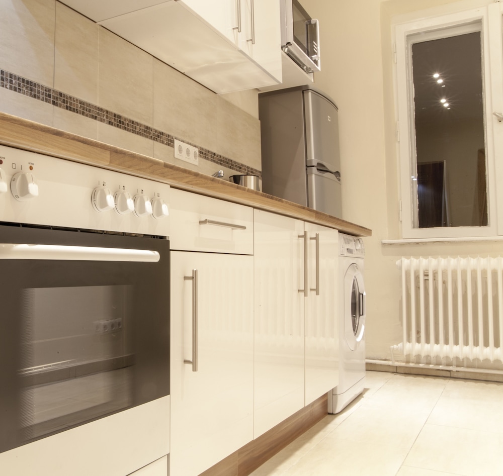 Best City Home Apartment