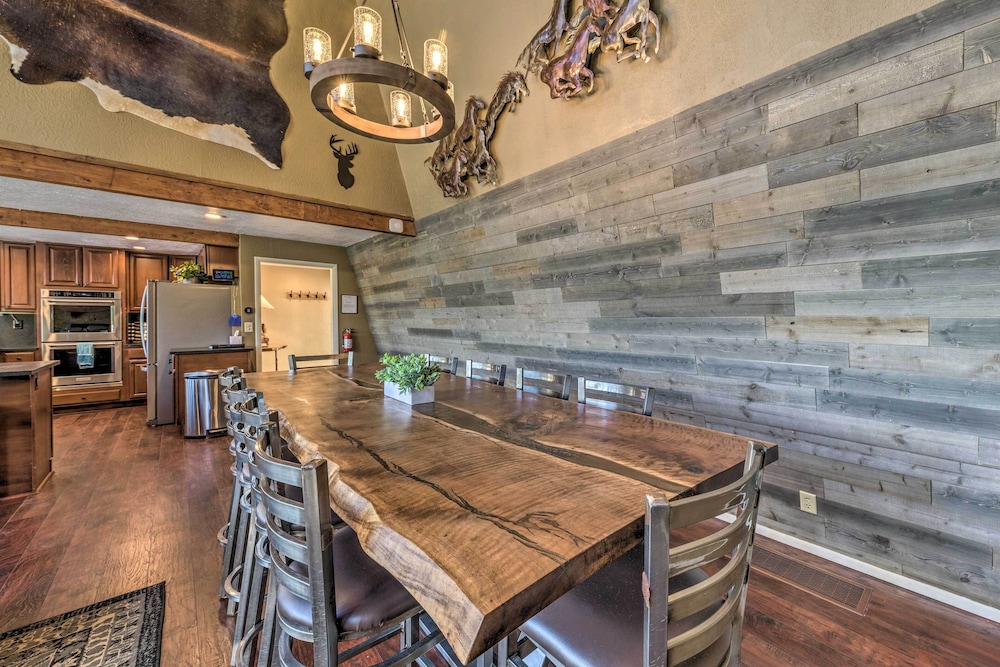 meeting & event spaces