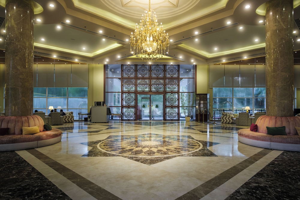 Grand Sultan Tea Resort & Golf