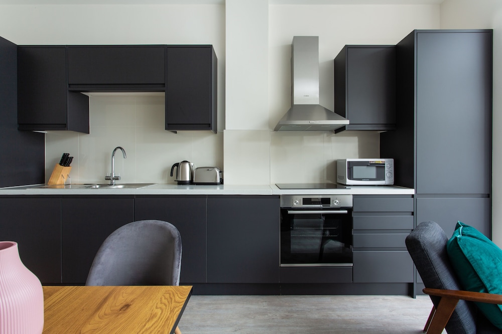 Queens Park by Viridian Apartments