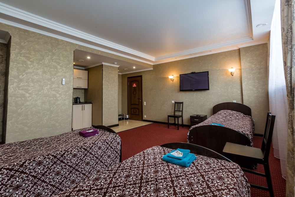 Express hotel & hostel