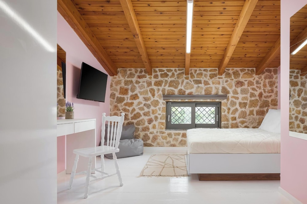 Aeolia Villa Athenian Riviera