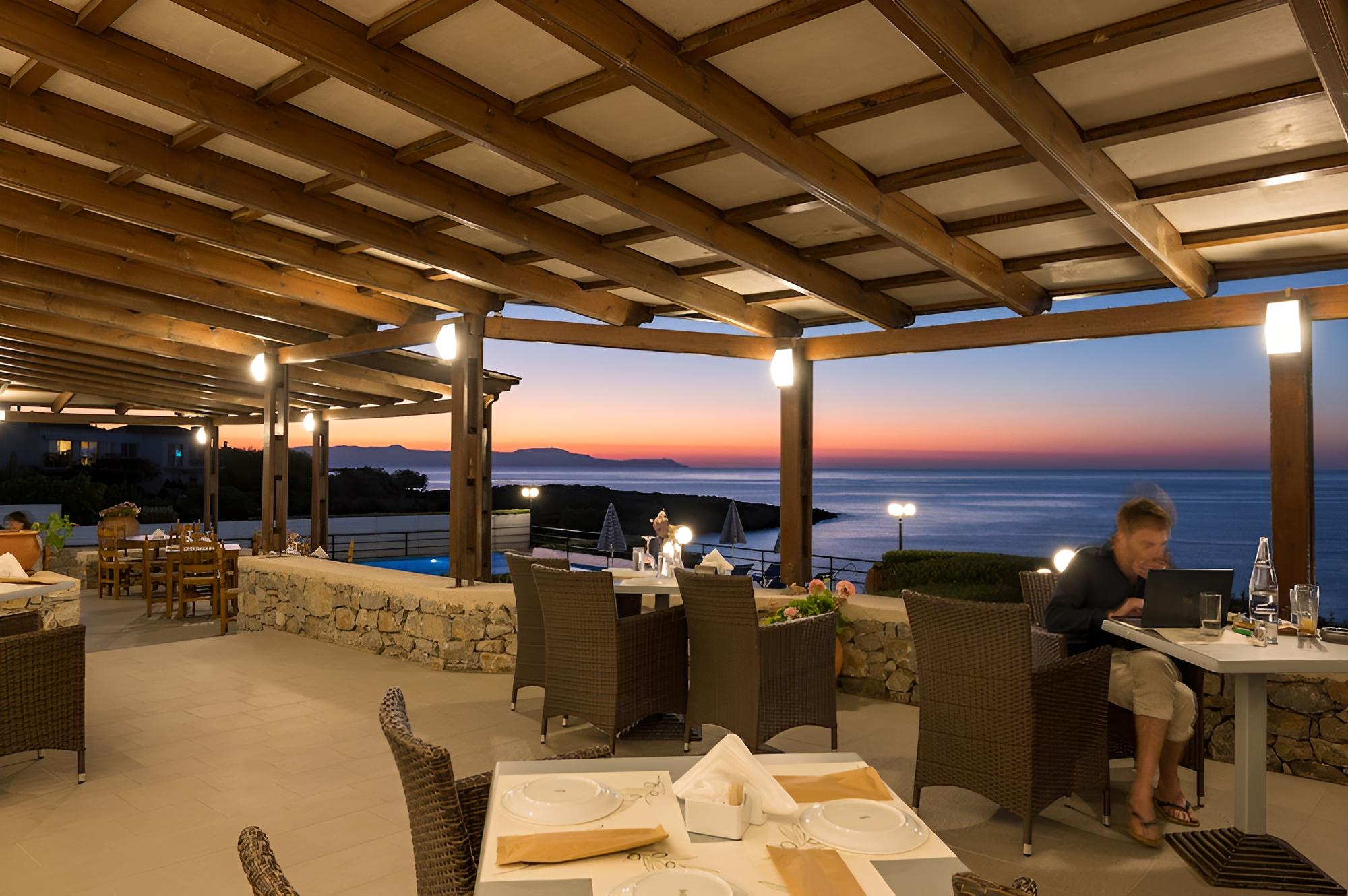 Lena Beach Hotel