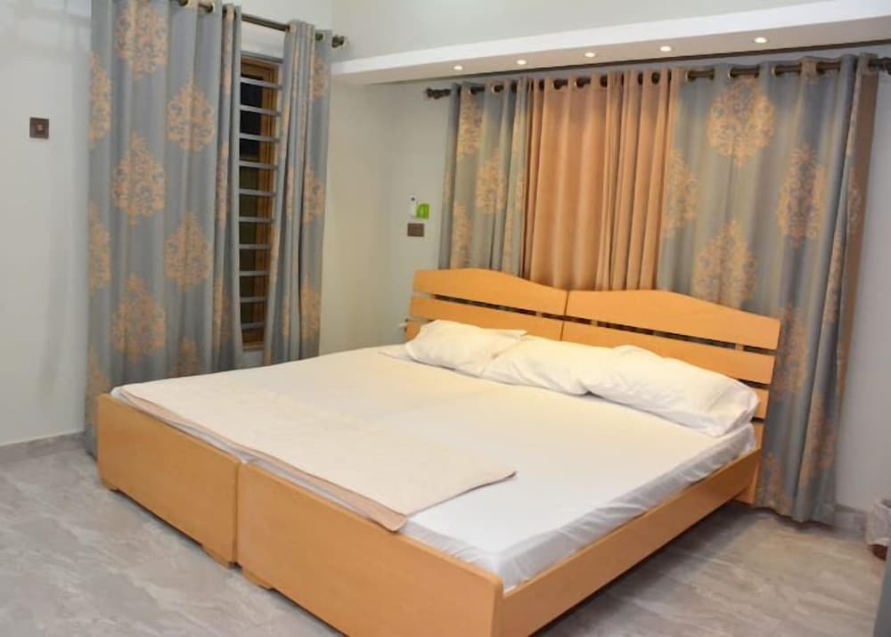 Modern Guest House view 3