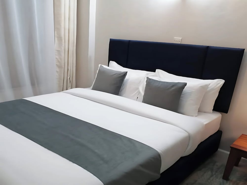 Lavish Apartment With Swimming Pool Ongata Rongai