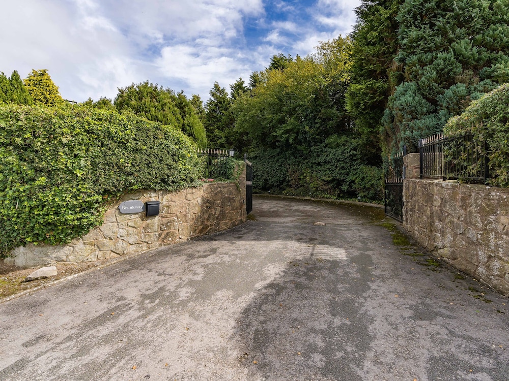 Brookway Lodge