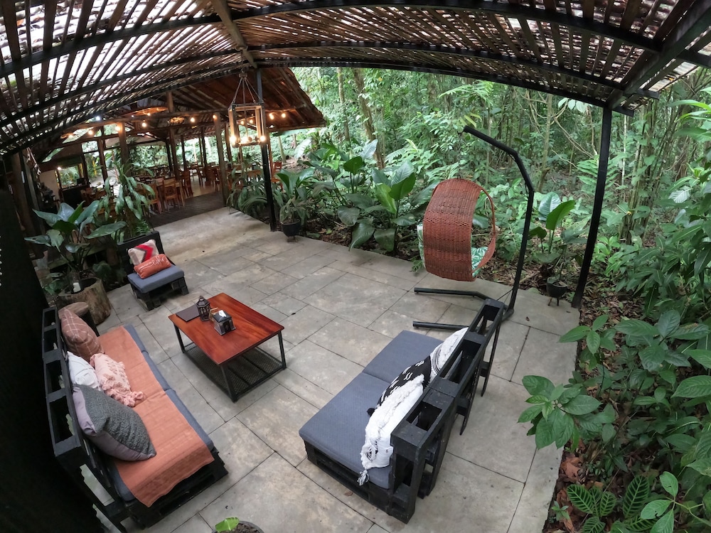 Arenal Oasis
