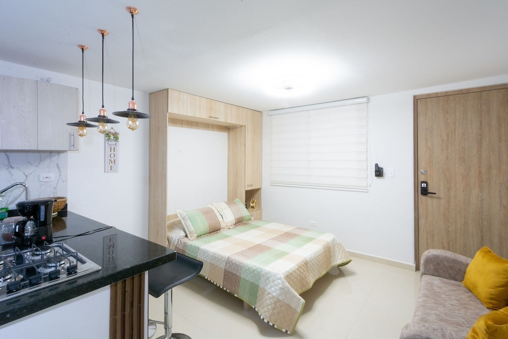 San Gil Plaza suite 502