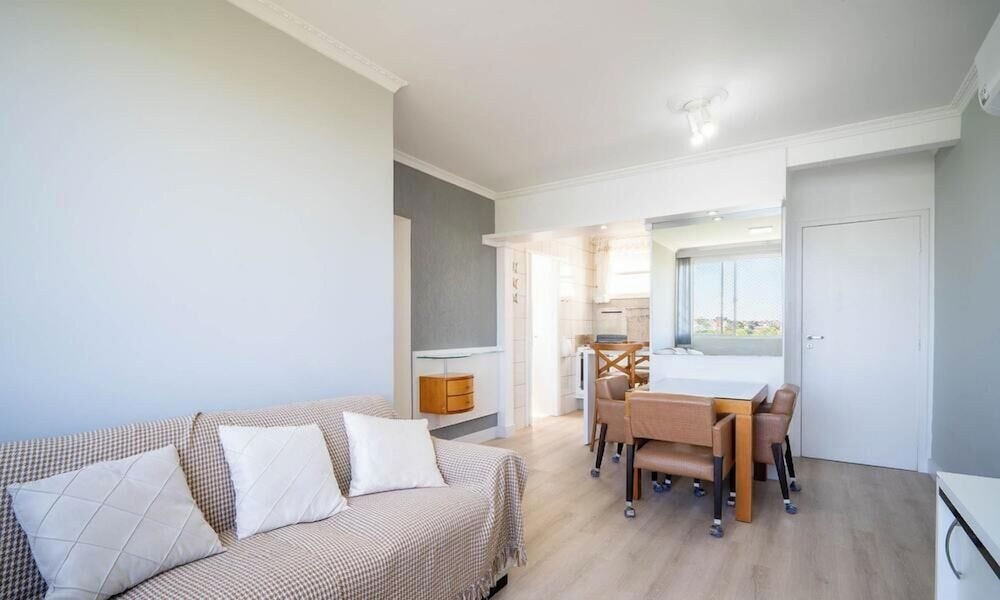 Apt 2 Bedrooms w/ Air in Floripa Cis0033