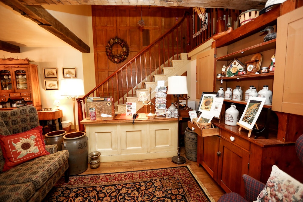 Deer Creek Winery at Watson Estate