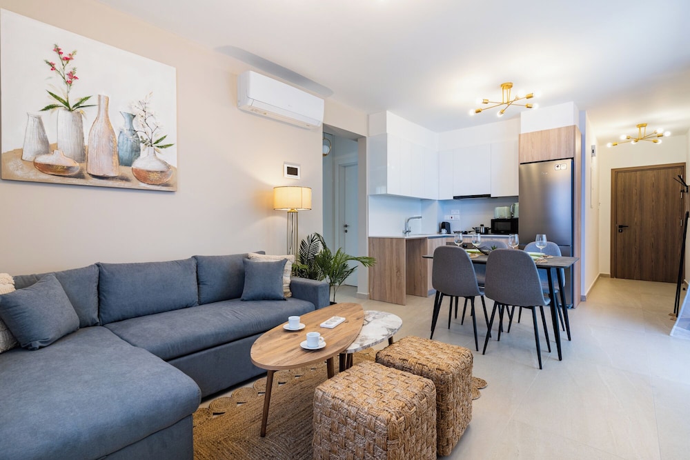 Jas Living Apts & Balconies in Larnaca