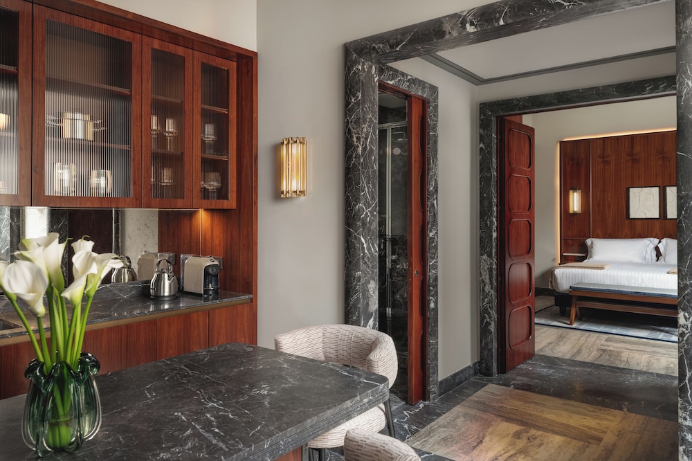 Palazzo Ottaviani Luxury Apartments
