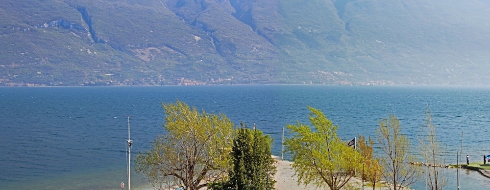 Photo 28