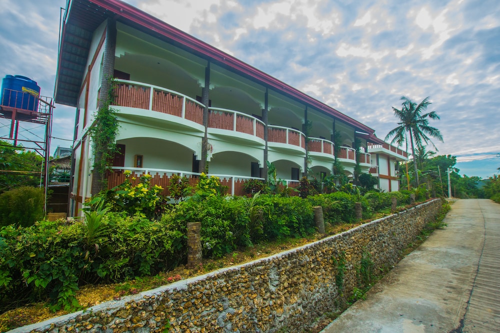 Oasis Resort and Spas