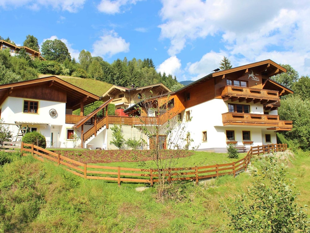 Comfortable Holiday Home view 2
