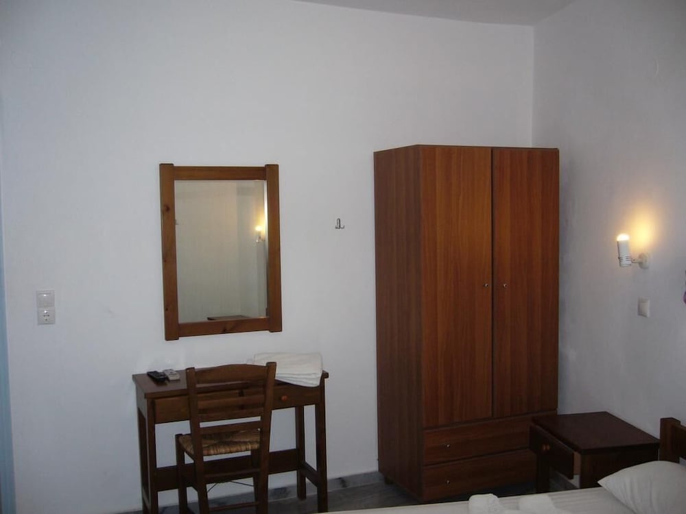 Ioanna Rooms