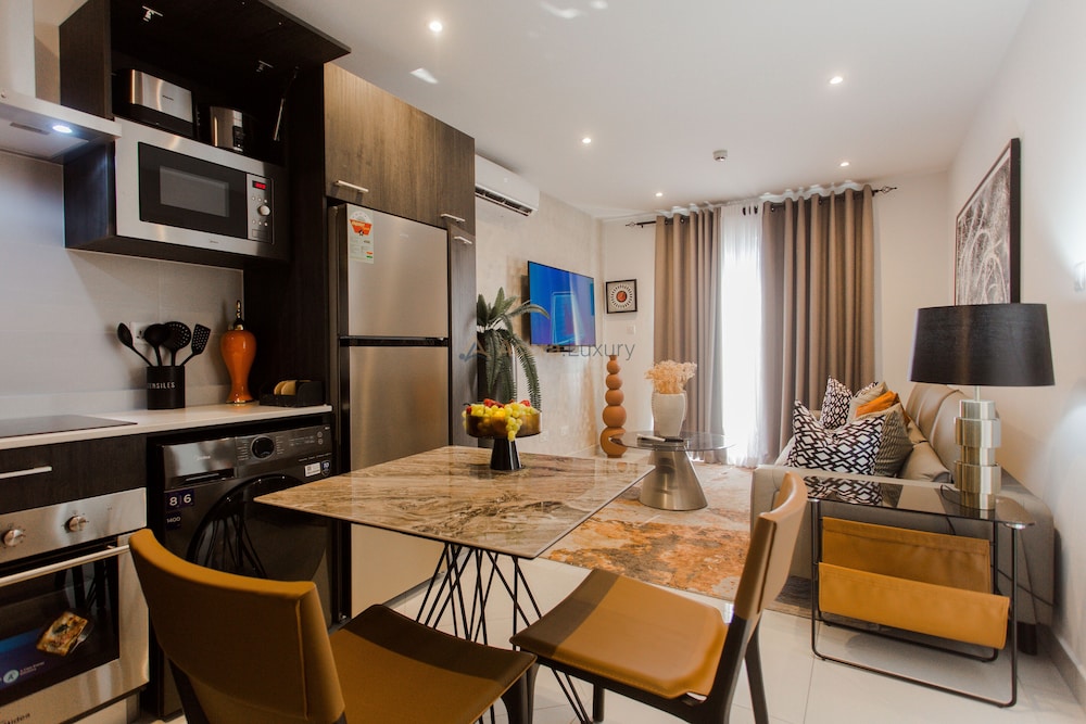 Accra Luxury Apartments at Loxwood